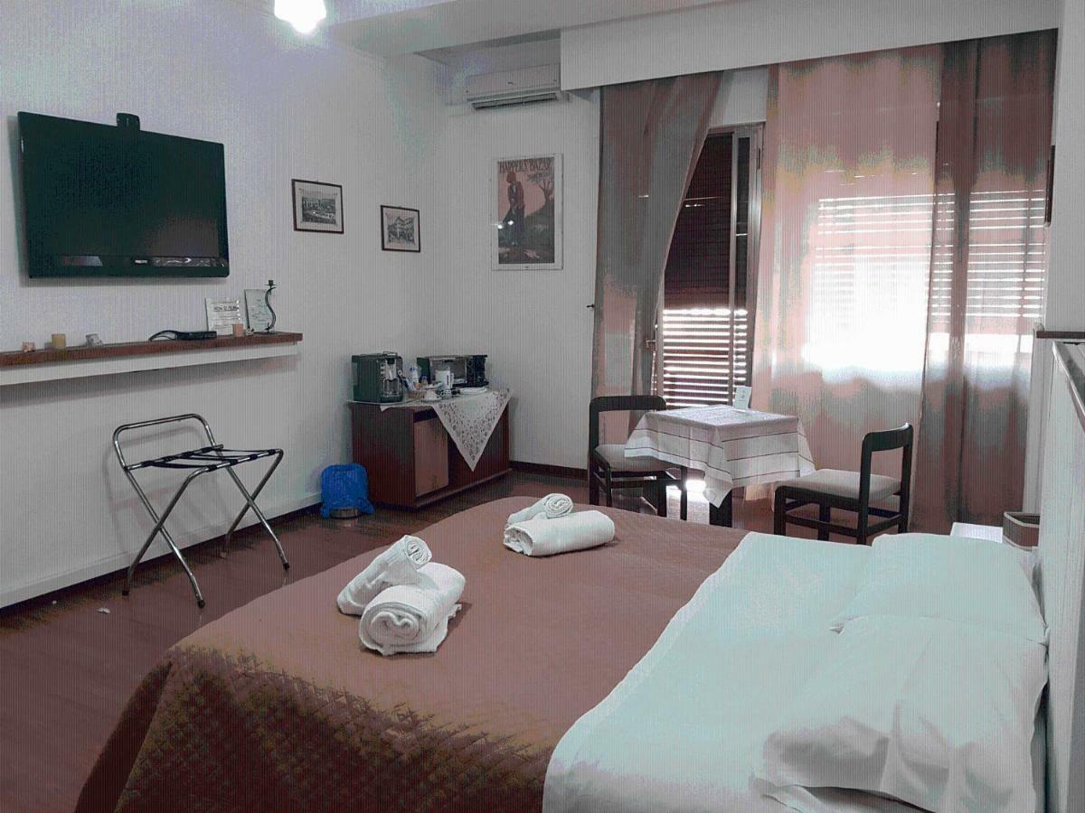 Rooms2Rent Reggio di Calabria Exterior foto