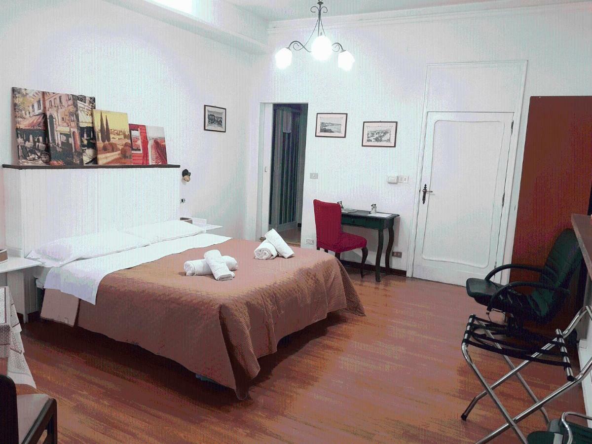 Rooms2Rent Reggio di Calabria Exterior foto