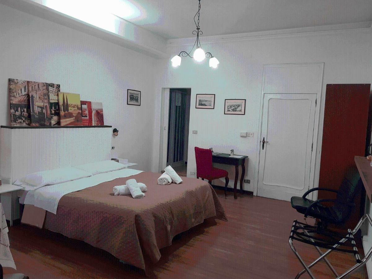 Rooms2Rent Reggio di Calabria Exterior foto