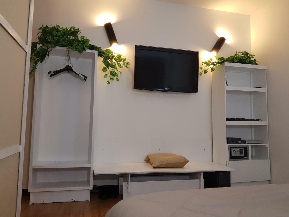 Rooms2Rent Reggio di Calabria Exterior foto