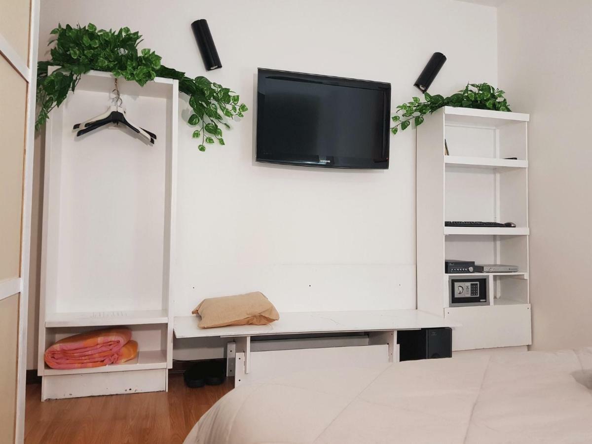 Rooms2Rent Reggio di Calabria Exterior foto